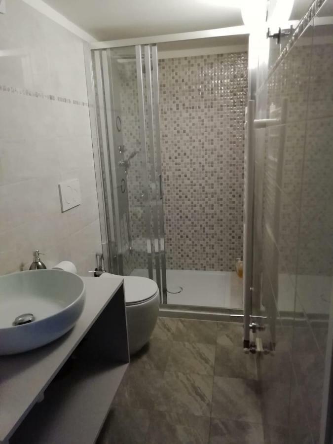 Il Nido Del Picchio 2 Apartment Turin Bagian luar foto