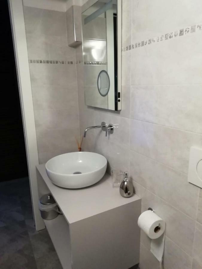 Il Nido Del Picchio 2 Apartment Turin Bagian luar foto